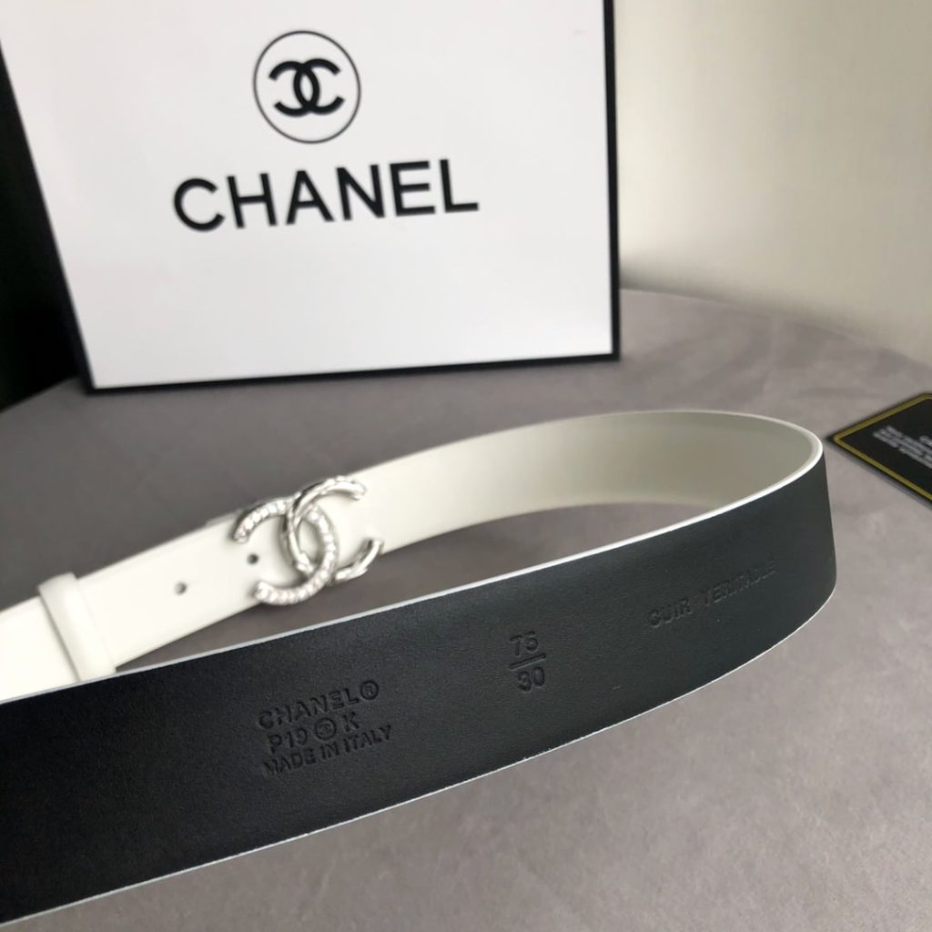 Chanel Leather Belt With Cc Pearl And Silver Tone Metal White 3Cm - Image 5