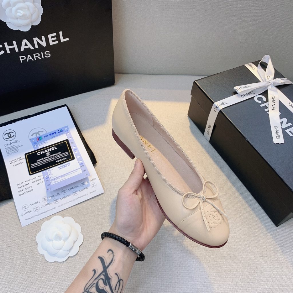 Chanel Ballet Flats Ivory - Image 5