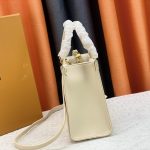 Louis Vuitton Onthego PM Monogram Pattern Beige 25Cm M46629 - Image 4