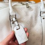 Louis Vuitton Keepall Bandouliere Optical White 40cm M30885 - Image 4
