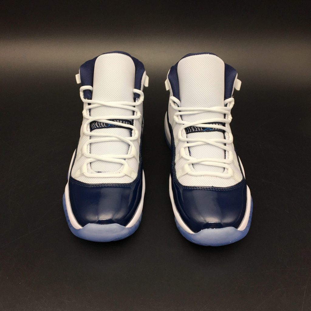 Air Jordan 11 Midnight Navy GS - Image 2