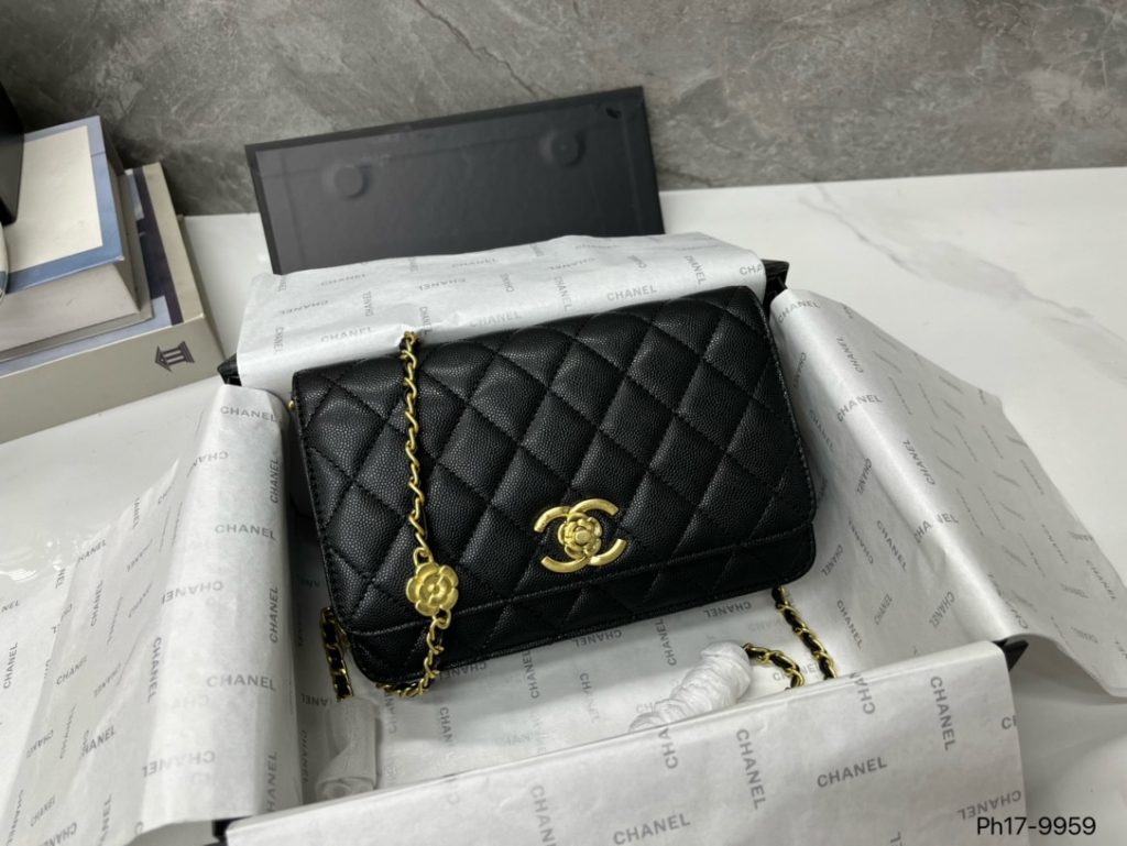 Chanel Wallet With Strap Black 19Cm Ap3580 B14320 94305 - Image 4