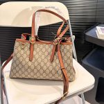 Gucci Gg Emblem Small Tote Bag Beige And Dark Brown 31Cm - Image 5