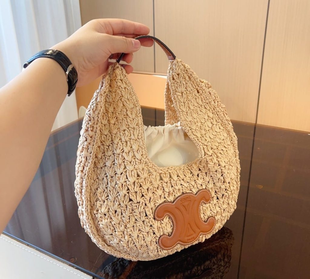 Celine Classic Panier Hobo Bag In Raffia And Calfskin Natural Tan 30Cm 112772Eyr 02Nt - Image 4