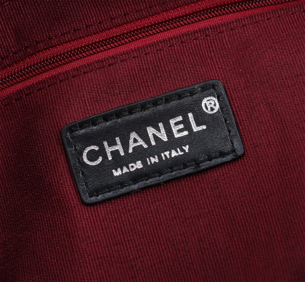 Chanel Cambon Line Large Tote Bag In Black 41Cm A25169 - Image 9