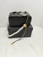 Chanel Pearl Crush Vanity Case With Chain In Black 17Cm - Image 7