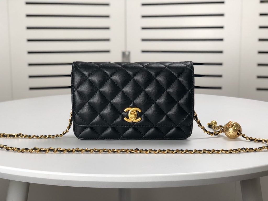 Chanel Woc Falp Pearl Crush Bag With Chain Black 19Cm - Image 10