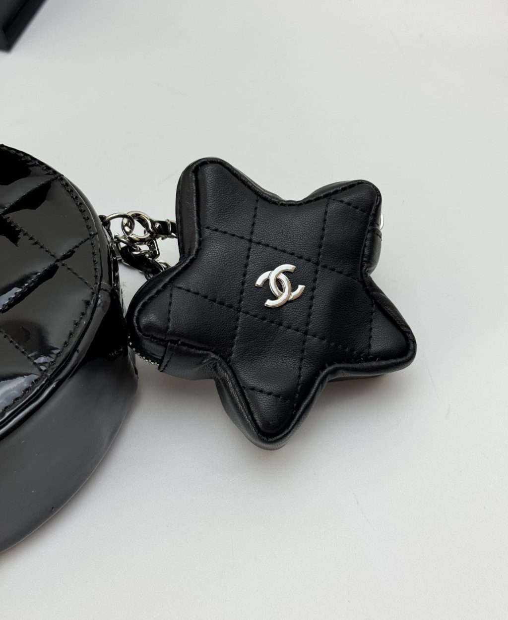 Chanel Round With Charm And Star Coin Purse Black 15Cm - Image 6