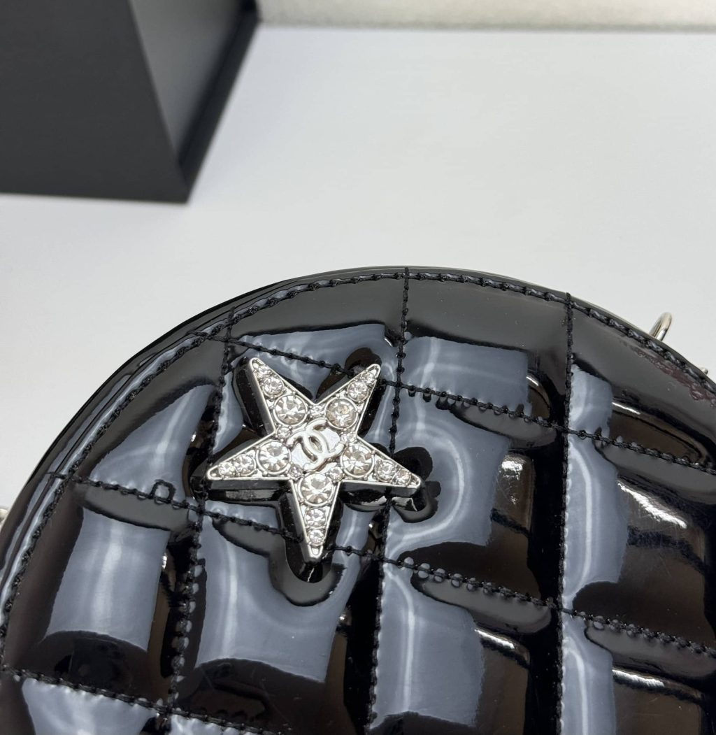 Chanel Round With Charm And Star Coin Purse Black 15Cm - Image 7