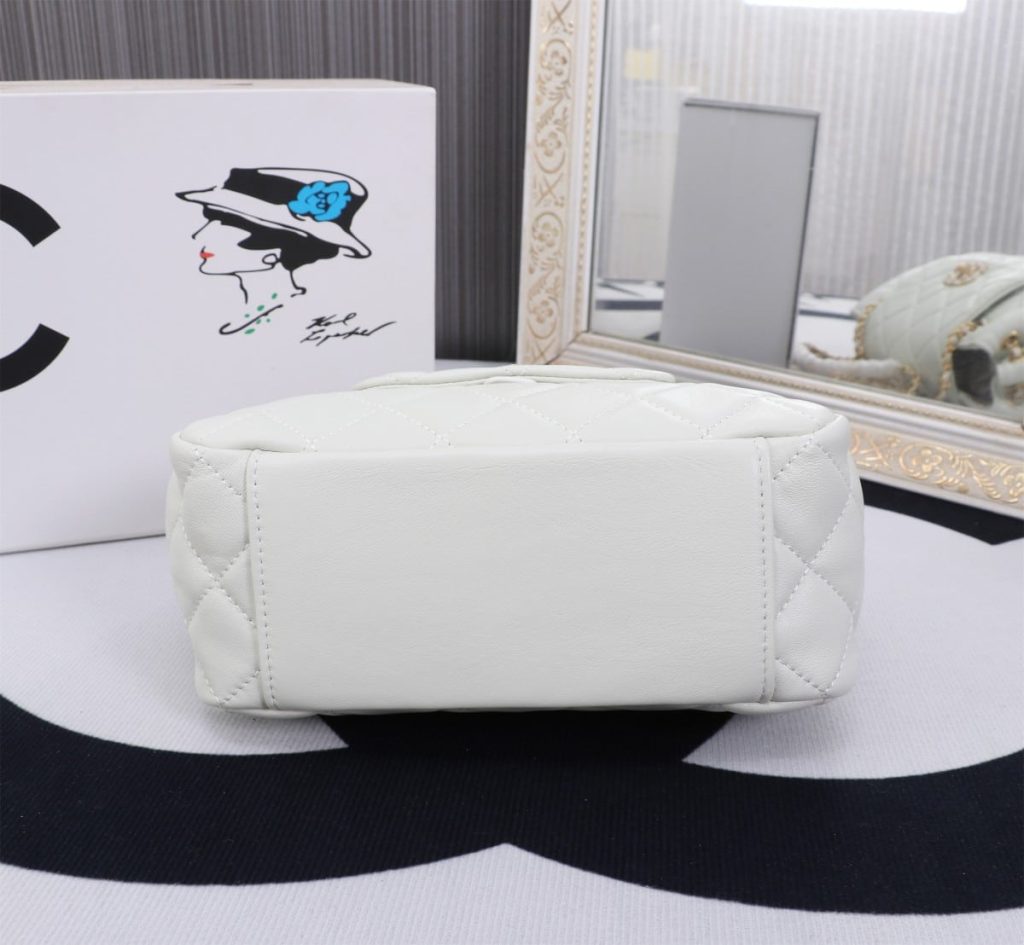 Chanel Mix Accordion Cc Flap Bag Quilted Glazed Leather White 23Cm - Image 8