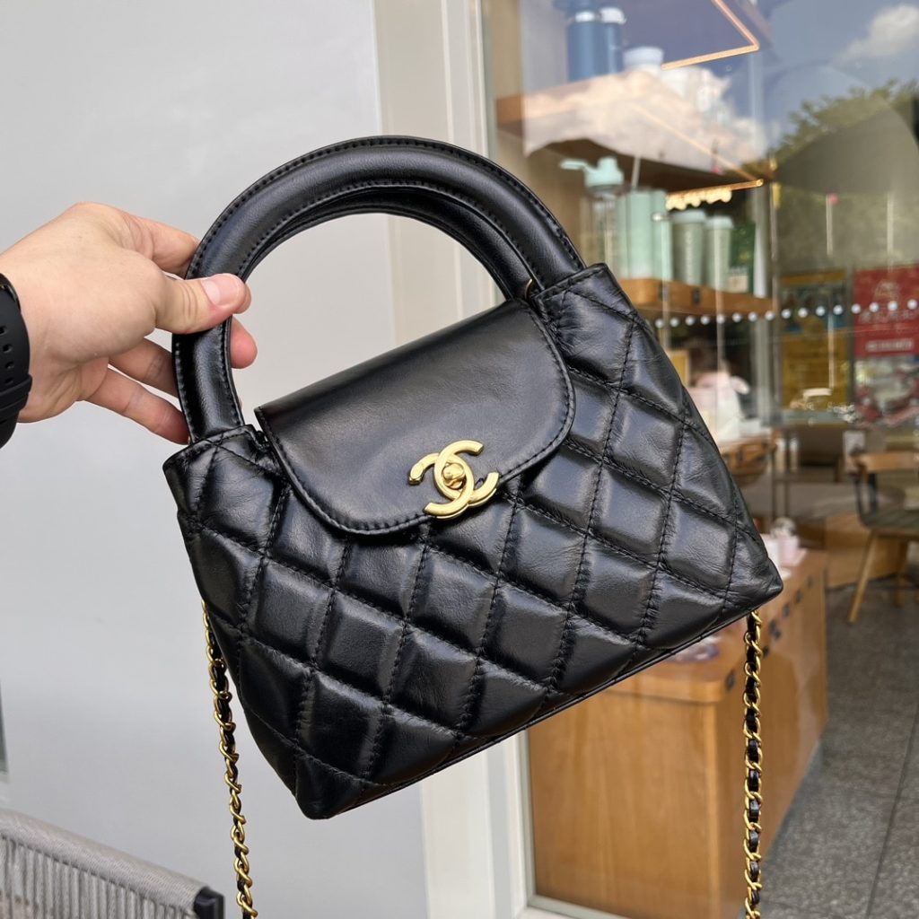 Chanel Kelly Mini Shopping Bag Shiny Aged Gold Tone Metal Black 19Cm AS4416 B14296 94305 - Image 10