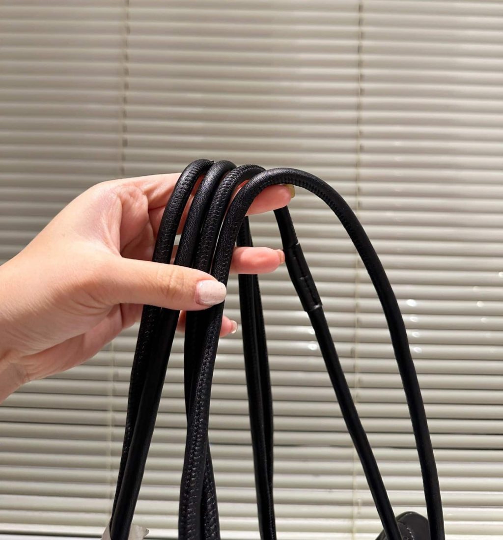 Chanel Cambon Flap Tote Quilted Leather Black 36Cm - Image 10