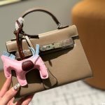 Hermès Mini Kelly Epsom Silver Buckle Etoupe 20Cm - Image 3