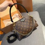 Louis Vuitton Be Alma Monogram Canvas 20Cm M12996 - Image 4