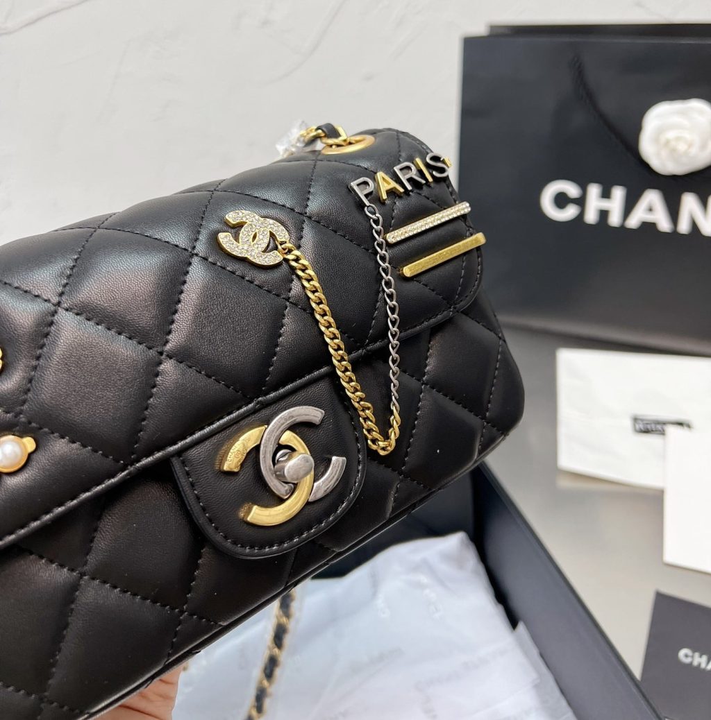 Chanel Quilted Mini Coco Clips Flap Gold And Ruthenium Hardware Black 20Cm - Image 9