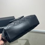 Chanel Maxi Size Hobo Bag Black Leather And Gold Tone Metal Black 27Cm As4339 B13833 94305 - Image 6