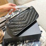 Saint Laurent Mini Matelasse Monogram Niki Bag Black 26cm - Image 4