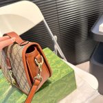 Gucci Gg Emblem Mini Shoulder Bag Beige And Dark Brown 20Cm ‎815211 Fad6L 9758 - Image 5