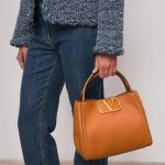 Valentino Garavani Alltime Handbag In Almond 26Cm 5W2B0Q18Imz Zg1 - Image 8