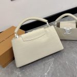 Louis Vuitton Capucines MM East West Alligator In Grey 33cm - Image 5