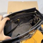 Saint Laurent Leather Leather Handbag Black 33Cm - Image 7