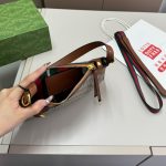 Gucci Gg Emblem Super Mini Shoulder Bag Beige And Brown 24Cm 820696 Fad6L 9758 - Image 6