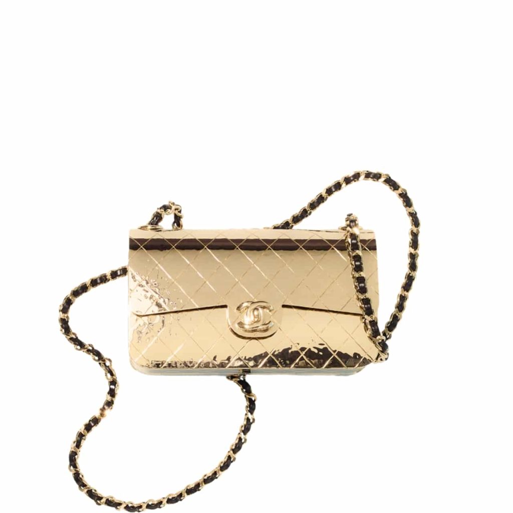 Chanel Flap Bag Gold Metal 18Cm - Image 2