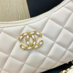 Chanel Clutch With Strap White 24Cm - Image 5