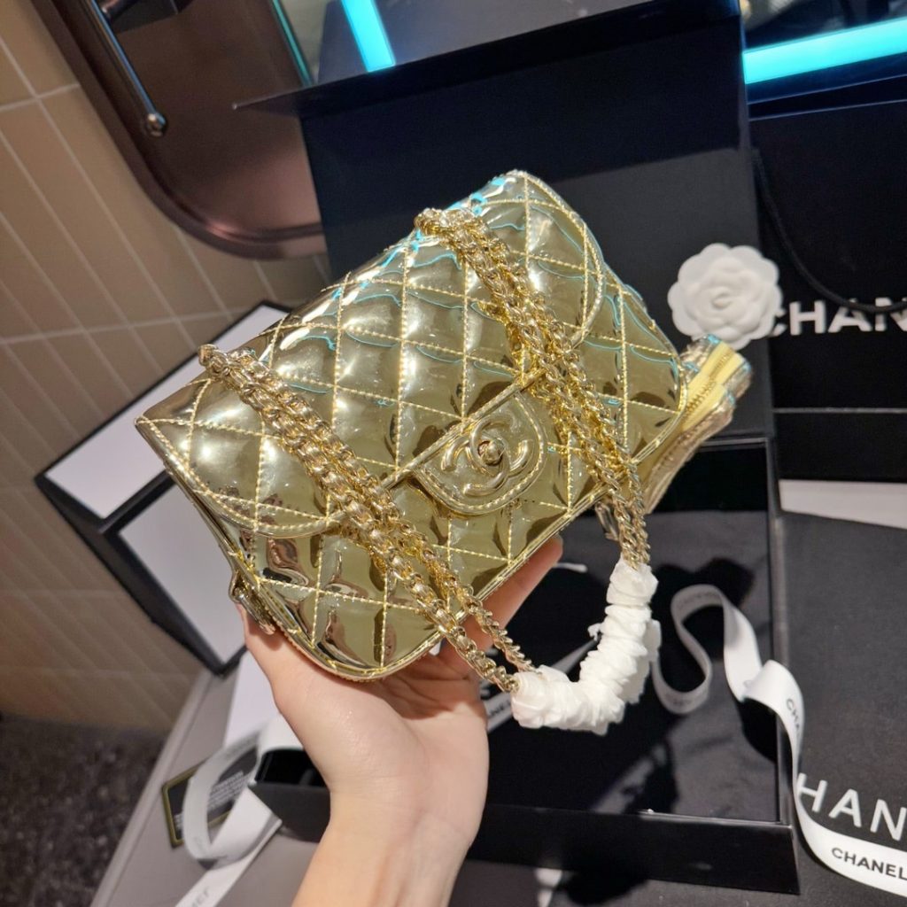 Chanel Mini Flap Bag Star Coin Purse Yellow Gold 20Cm As4646 B14873 Nt671 - Image 8