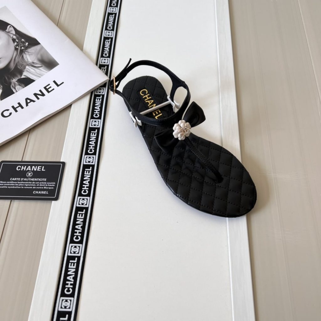 Chanel Black Quilted Leather With White Camellia Cc Logo Sandals G45258 X01000 94305 - Image 4