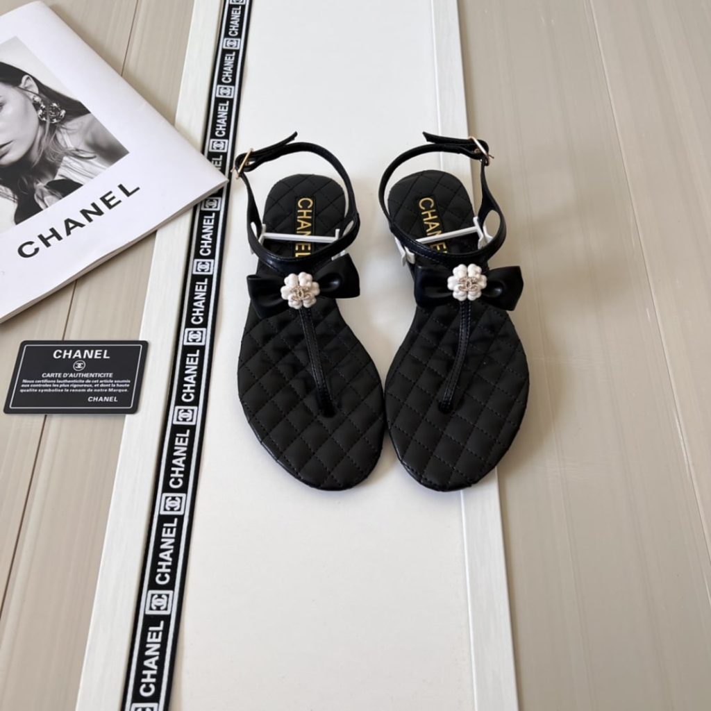 Chanel Black Quilted Leather With White Camellia Cc Logo Sandals G45258 X01000 94305 - Image 3