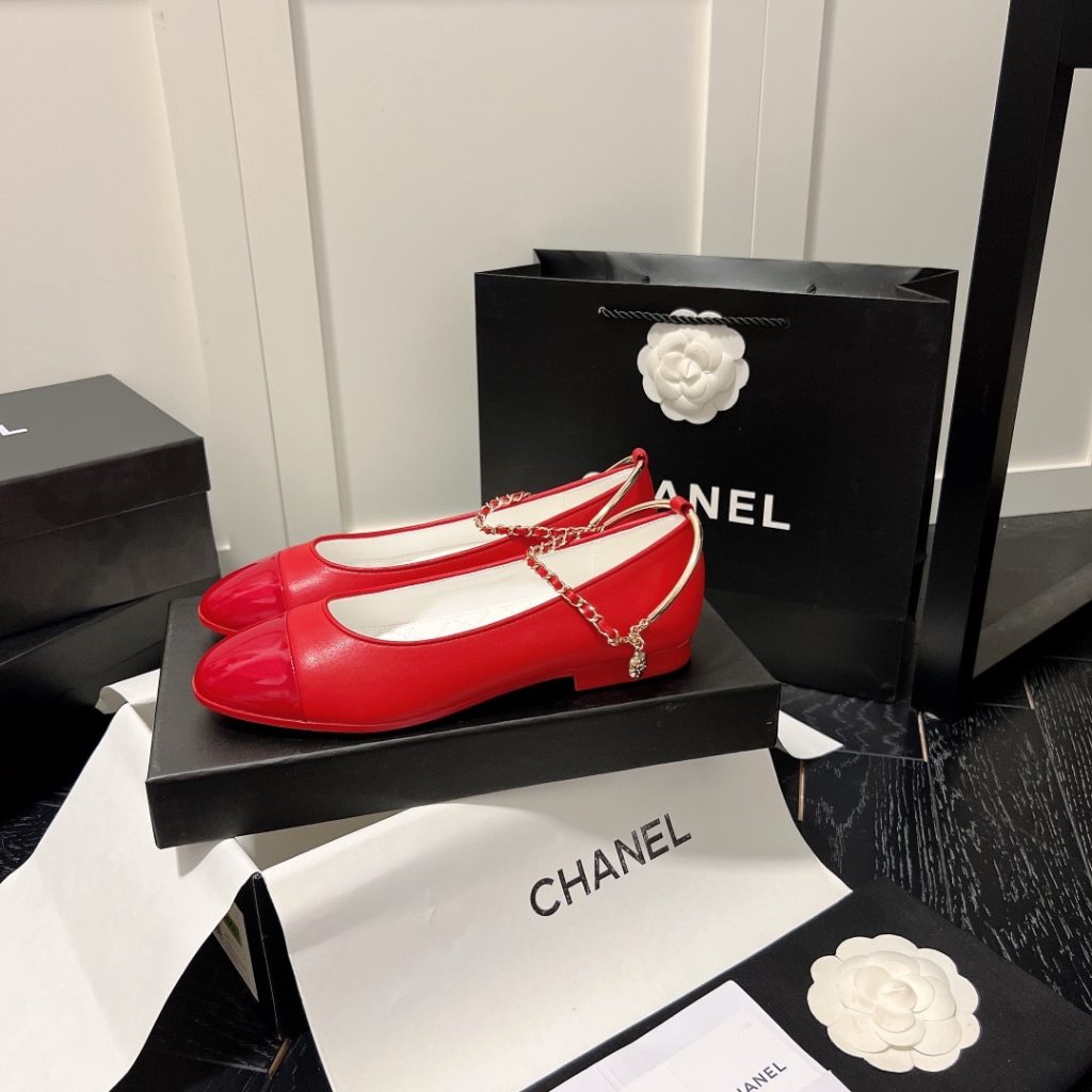 Chanel Interlocking Cc Logo Ballet Flats Red - Image 9