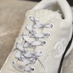 Chanel Velour Tweed Cc Sneaker White - Image 5
