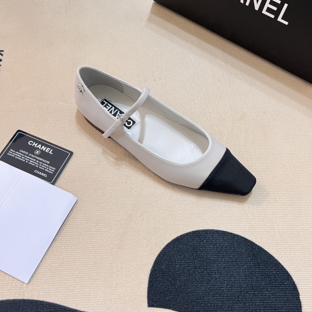 Chanel Square Toe Ballet Flats Black White - Image 8