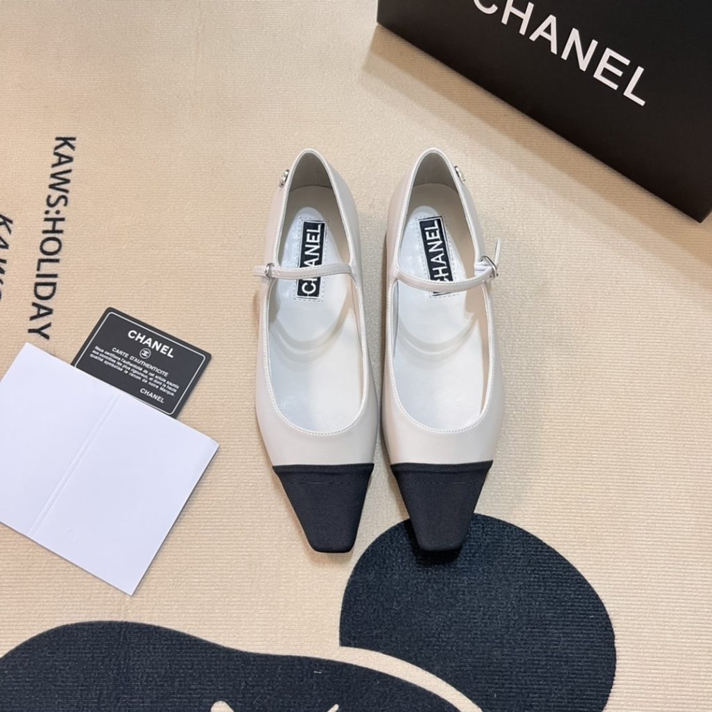 Chanel Square Toe Ballet Flats Black White - Image 10
