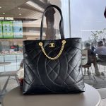 Chanel Cc Caviar Shopping Bag Black 37Cm - Image 3