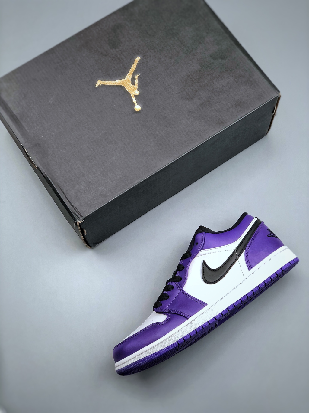 Air Jordan 1 Low - Image 4