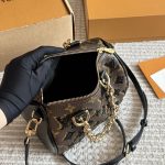 Louis Vuitton Speedy Bandouliere 20 Monogram Canvas Brown 20cm M26314 - Image 9