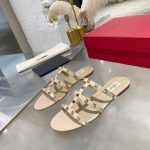 Valentino Garavani Rockstud Flat Slide Sandal Beige 5W2S0C49Vod P45 - Image 5