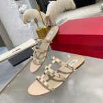 Valentino Garavani Rockstud Flat Slide Sandal Beige 5W2S0C49Vod P45 - Image 4