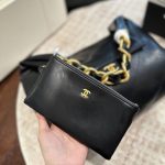 Chanel Maxi Hobo Bag Black Leather 43Cm AS5839 B22140 94305 - Image 6