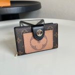 Louis Vuitton Juliette Wallet Monogram Giant Brown 13Cm M69432 - Image 3