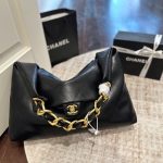 Chanel Maxi Hobo Bag Black Leather 43Cm AS5839 B22140 94305 - Image 8