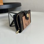 Louis Vuitton Juliette Wallet Monogram Giant Brown 13Cm M69432 - Image 5