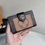Louis Vuitton Juliette Wallet Monogram Giant Brown 13Cm M69432 - Image 4