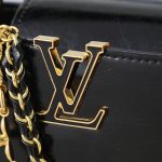 Louis Vuitton Capucines East West BB Black 26Cm M25492 - Image 7
