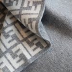 Fendi Ff Poncho Gray And White Wool And Cashmere - Image 9