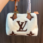 Louis Vuitton Lv Ski Speedy Bandoulière 25 White 25Cm M23468 - Image 3