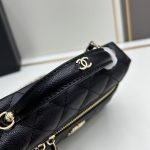 Chanel 25C Vanity With Chain Gold Hardware Black 19Cm - Image 8