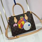 Louis Vuitton X Takashi Murakami Onthego BB Monogram Canvas Brown 18Cm M13668 - Image 6